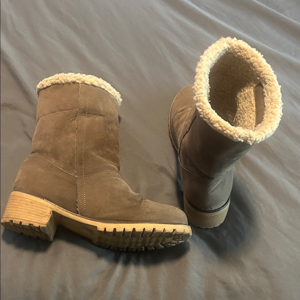 BOT used  brand faux, man made materials